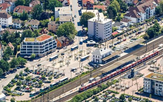 081026bahnhofsvorplatz © Foto: Axel Häsler