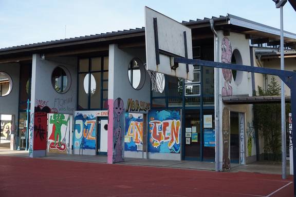 Jugendzentrum Langen (Juz) dsc07549.jpg compressed 1