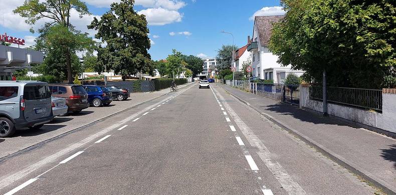 Fahrbahnmarkierung Zimmerstraße © Markus Schaible/Stadt Langen